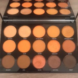 Bomb Morphe pallet